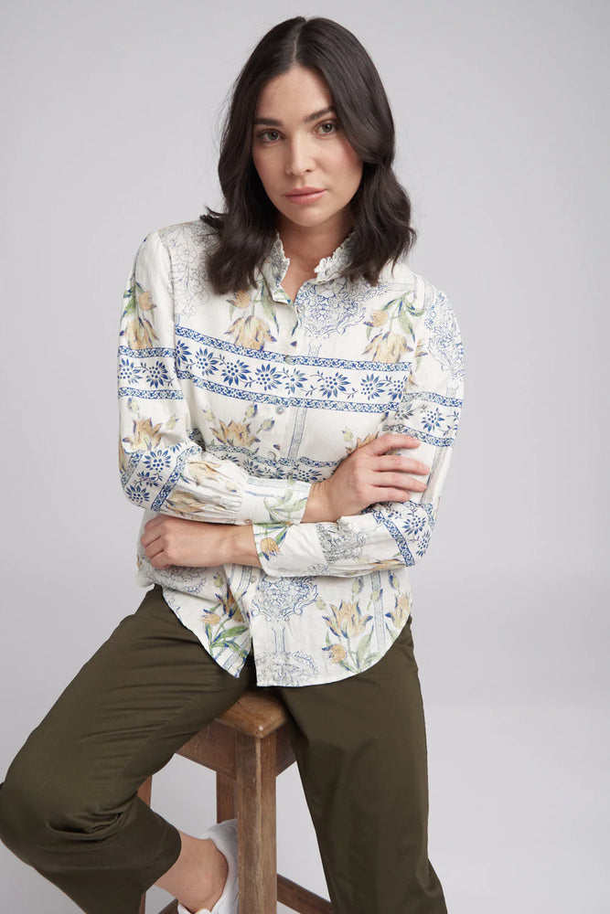 Goondiwindi Cotton Full Sleeve Country Lily Print Linen Shirt With Frill Collar
